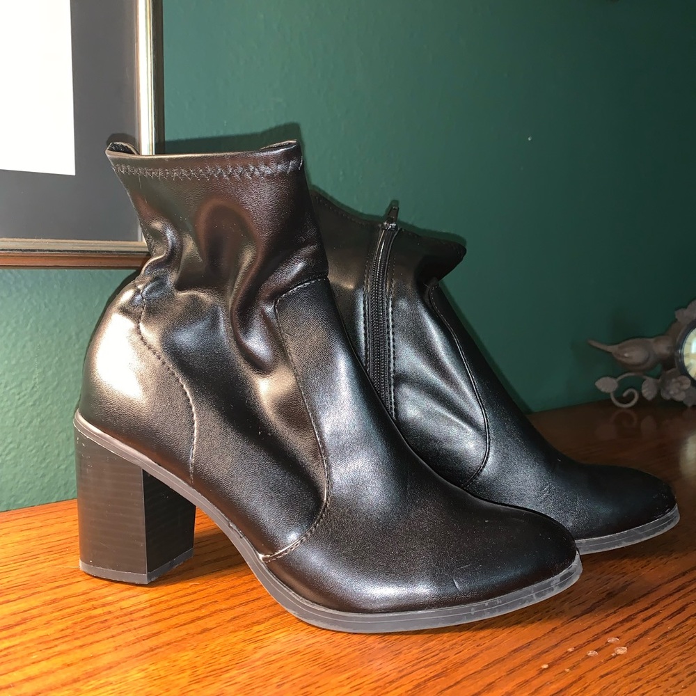 BRASH CLASSIC ANKLE BOOTS / BOOTIES